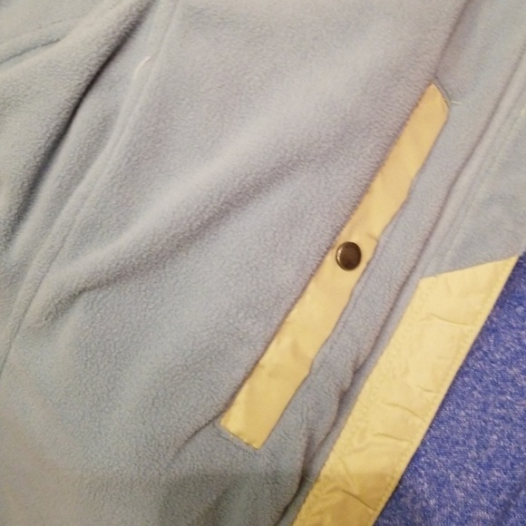 Eddie Bauer vest - Picture 2 of 3